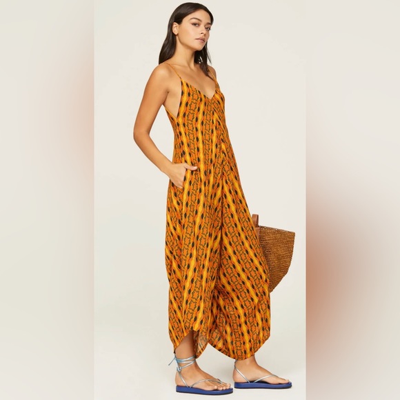 RTR Kahindo
Kano Jumpsuit Orange/Mustard Wide Leg Sz Medium 1 pc boho print - Picture 2 of 7